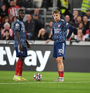 Pepe and Smith Rowe in Action: Brentford vs. Arsenal, 2021-22 Premier League