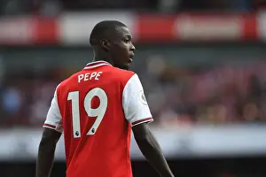 Pepe vs. Tottenham: Intense Showdown in the Premier League - Arsenal vs. Tottenham, 2019-20