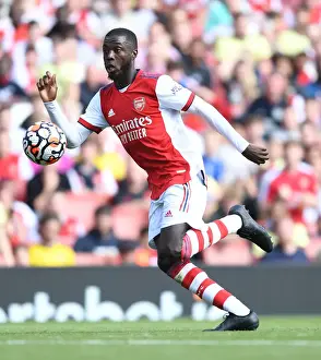 Pepe's Unyielding Spirit: Arsenal vs Chelsea Clash at Emirates Stadium (Pre-Season Friendly 2021-22)