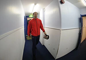 Images Dated 27th October 2015: Petr Cech Arrives at Hillsborough Stadium Ahead of Sheffield Wednesday vs Arsenal