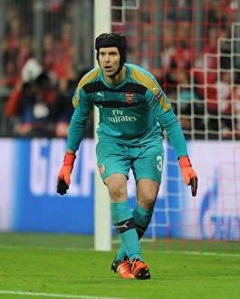 Petr Cech (Arsenal). Bayern Munich 5: 1 Arsenal. UEFA Champions League. Allianz Arena