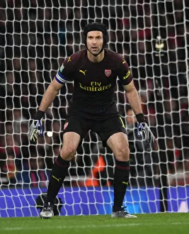 Images Dated 31st October 2018: Petr Cech Focuses in Arsenal's Carabao Cup Clash Against Blackpool