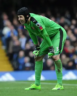 Petr Cech's Unwavering Focus: A Chelsea vs Arsenal Rivalry (2016-17)