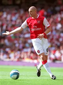 Arsenal V Paris Saint Germain 2007-08 Prints: Philippe Senderos in Action: Arsenal's Win Against Paris Saint-Germain in Emirates Cup