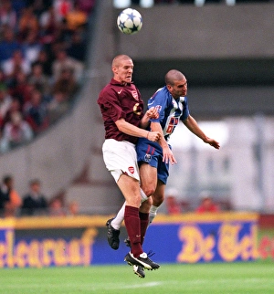 Philippe Senderos (Arsenal) Lisandro (Porto). Arsenal 2:1 Porto Philippe Senderos (Arsenal) Lisandro (Porto). Arsenal 2:1 Porto