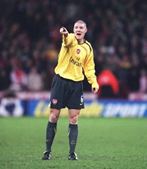 Sheffield United v Arsenal 2006-07 Collection: Philippe Senderos: Arsenal's Lone Warrior in Sheffield United's 1:0 Victory