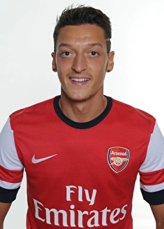 1st Team Photocall 2013-14 Gallery: Photo shoot with German International and new Arsenal signing Mesut Ozil