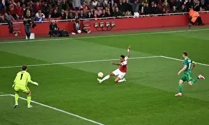 Pierre-Emerick Aubameyang Scores for Arsenal Against Vorskla Poltava in Europa League