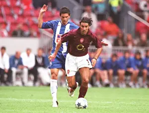 Pires and Postiga Clash: Arsenal's Victory over Porto in the Amsterdam Tournament (31/7/05)