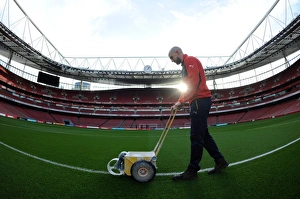 Images Dated 28th December 2015: The pitch is marked out before the match