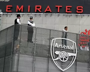 Images Dated 1st August 2007: Police at Emirates Stadium