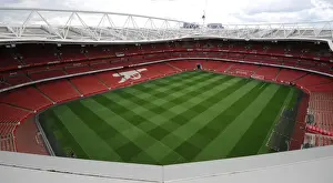 Pre-Match Atmosphere at Emirates Stadium: Arsenal vs Crystal Palace (Premier League 2014/15)