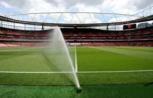 Arsenal V Everton 2016-17 Prints: Pre-Match Preparations at Emirates Stadium: Arsenal vs Everton, Premier League 2016-17