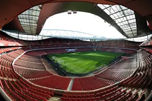Arsenal V Stoke City 2014-15 Prints: Premier League Clash: Arsenal vs Stoke City at Emirates Stadium (2014-15)