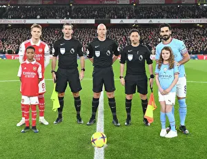 Premier League Showdown: Arsenal vs Manchester City - Captains Pre-Match Handshake