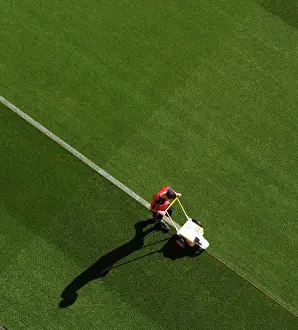 Arsenal V West Ham United 2015-16 Prints: Preparing the Emirates Turf: Arsenal vs West Ham United, Premier League Showdown