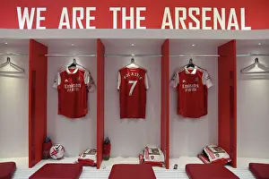 Arsenal V Leeds United 2022-23 Prints: Preparing a Tribute: Arsenal's David Rocastle Shirts for the Leeds United Match