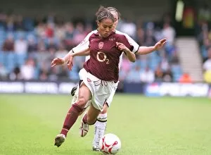 Images Dated 2nd May 2006: Rachel Yankey (Arsenal). Arsenal Ladies 5: 0 Leeds United Ladies