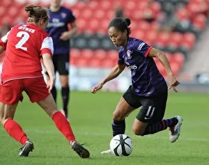Rachel Yankey (Arsenal) Loren Dykes (Bristol). Arsenal Ladies 3: 0 Bristol Academy