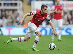 Newcastle United Collection: Ramsey in Action: Arsenal vs. Newcastle United, Premier League 2012-13