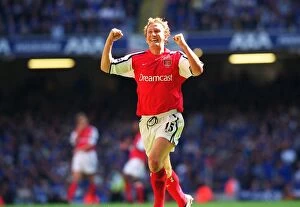 Arsenal v Chelsea FA Cup Final Collection: Ray Parlour celebrates scoring the 1st Arsenal goal. Arsenal 2: 0 Chelsea