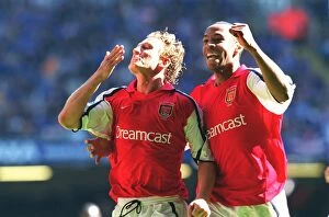 Arsenal v Chelsea FA Cup Final Collection: Ray Parlour celebrates scoring the 1st Arsenal goal with Thierry Henry