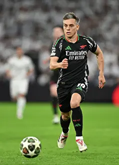 Real Madrid V Arsenal 2024-25 Prints: Real Madrid C.F. v Arsenal FC - UEFA Champions League 2024/25 Quarter Final Second Leg