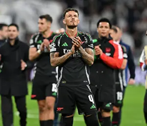 Real Madrid C.F. v Arsenal FC - UEFA Champions League 2024/25 Quarter Final Second Leg