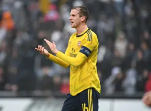 Rob Holding in Action: Arsenal's Europa League Clash vs Vitoria Guimaraes