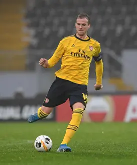 Rob Holding in Action: Arsenal's Europa League Clash vs Vitoria Guimaraes