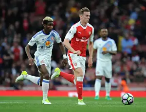 Arsenal V Sunderland 2016-17 Prints: Rob Holding Surges Past Didier Ndong: Arsenal vs Sunderland, Premier League 2016-17