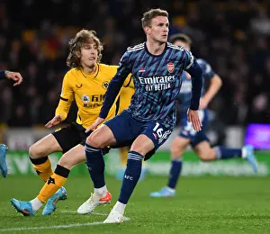 Rob Holding's Unwavering Concentration: Arsenal's Fight at Molineux, Wolverhampton Wanderers vs Arsenal, Premier League 2021-22