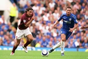 Robert Pires Collection: Robert Pires (Arsenal) Frank Lampard (Chelsea). Chelsea 1: 0 Arsenal