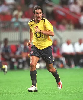 Robert Pires Celebrates Winning Goal: Arsenal's Victory over Ajax in Amsterdam Tournament, 2005