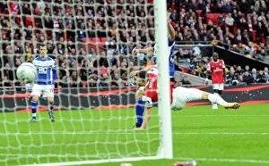 Robin van Perise scores Arsenals goal. Arsenal 1:2 Birmingham City