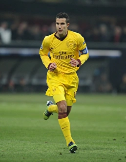 Robin van Persie in Action: Arsenal vs AC Milan, UEFA Champions League 2011-12