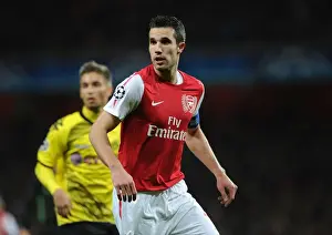 Robin van Persie in Action: Arsenal vs Borussia Dortmund, UEFA Champions League, 2011