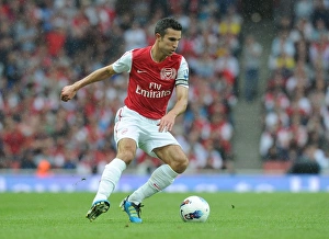 Arsenal V Liverpool 2011-2012 Prints: Robin van Persie in Action: Arsenal vs Liverpool, Premier League 2011-2012