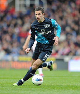 Stoke City V Arsenal 2011-12 Prints: Robin van Persie in Action: Arsenal vs Stoke City, Premier League 2011-12