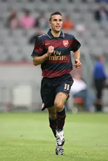 Robin van Persie in Action: Arsenal's 2-1 Win over Lazio at Amsterdam ArenA (2007)