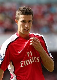 Images Dated 22nd August 2009: Robin van Persie (Arsenal)