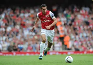 Robin van Persie (Arsenal). Arsenal 0: 2 Liverpool. Barclays Premier League