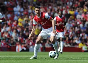 Arsenal V Manchester United 2010-2011 Prints: Robin van Persie (Arsenal). Arsenal 1: 0 Manchester United. Barclays Premier League
