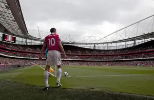 Arsenal V Aston Villa 2010-11 Prints: Robin van Persie (Arsenal). Arsenal 1: 2 Aston Villa. Barclays Premier League