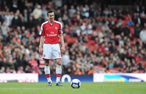 Images Dated 9th May 2010: Robin van Persie (Arsenal). Arsenal 4: 0 Fulham, Barclays Premier League