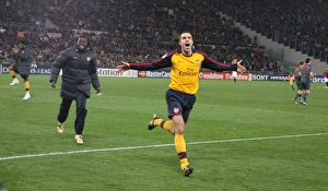 Robin van Persie (Arsenal) celebrates after the match