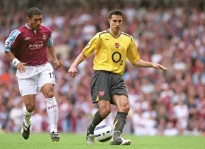 Robin van Persie (Arsenal) Hayden Mullins (West Ham)