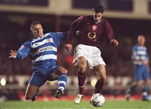 Robin van Persie (Arsenal) Ivar Ingimarsson (Reading). Arsenal 3: 0 Reading