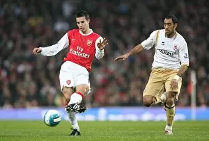 Images Dated 17th March 2008: Robin van Persie (Arsenal) Mohamed Shawky (Middlesbrough)