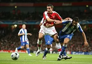 Images Dated 30th September 2008: Robin van Persie (Arsenal) Nelson Benitez (Porto)
